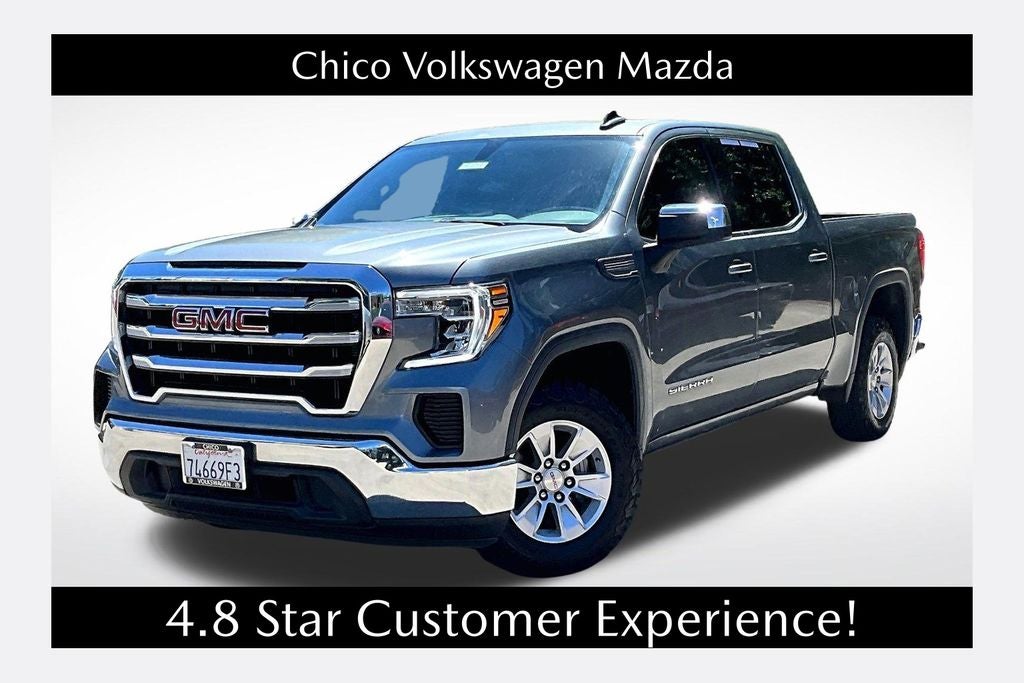 2021 GMC Sierra 1500 SLE in Satin Steel Metallic — front three-quarter view